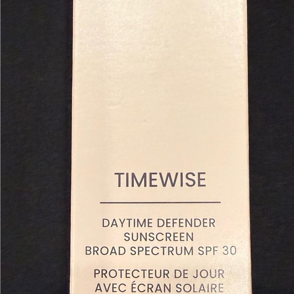 Mary Kay Other - Mary Kay Timewise Daytime Defender Sunscreen Broad Spectrum SPF 30 New in Box